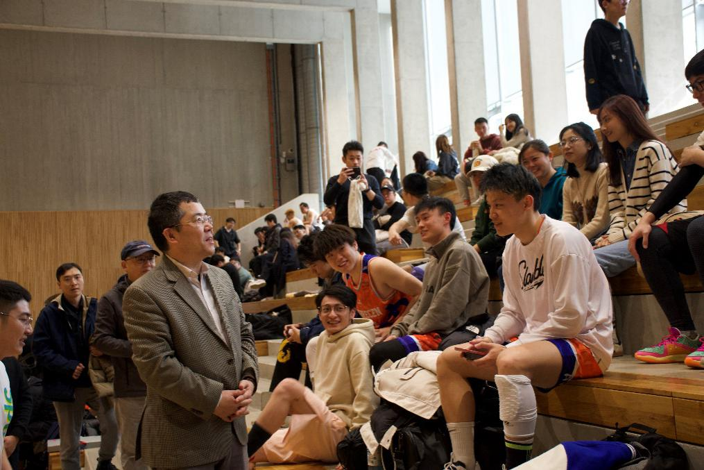 驻匈牙利大使龚韬出席全匈学联中国留学人员三人篮球杯赛